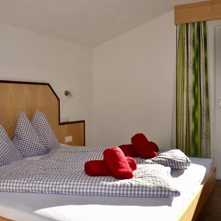 Attractive Holiday In With Infrared Sauna Holiday home *